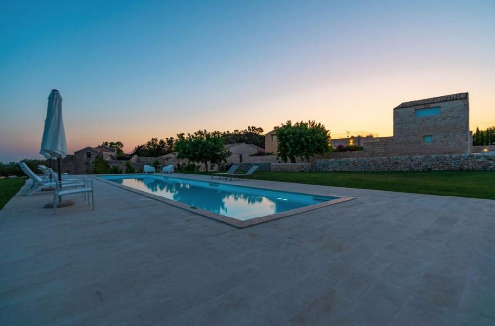 Baglio Cella - Appartamenti Per Vacanze Modica Exterior foto