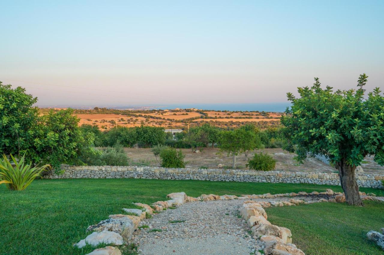 Baglio Cella - Appartamenti Per Vacanze Modica Exterior foto