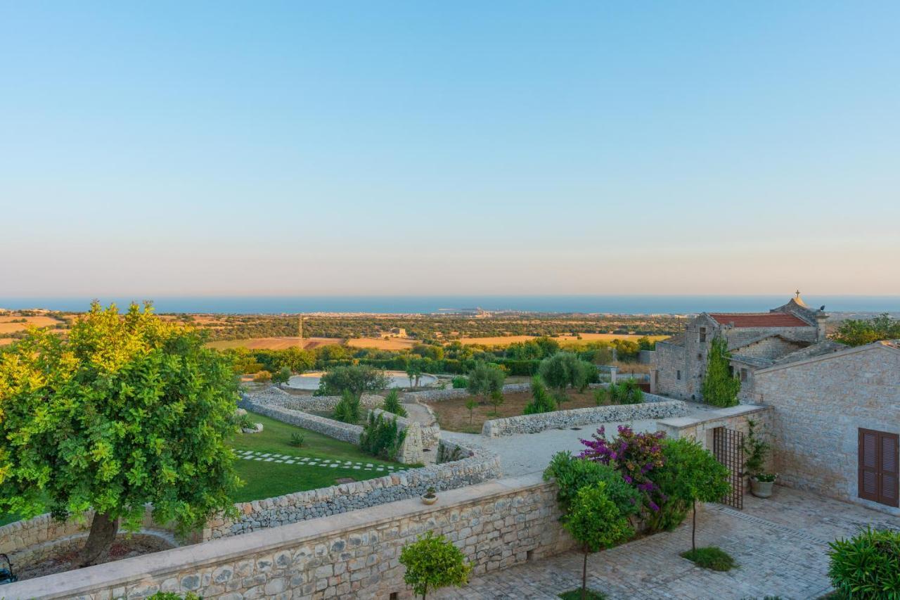 Baglio Cella - Appartamenti Per Vacanze Modica Exterior foto